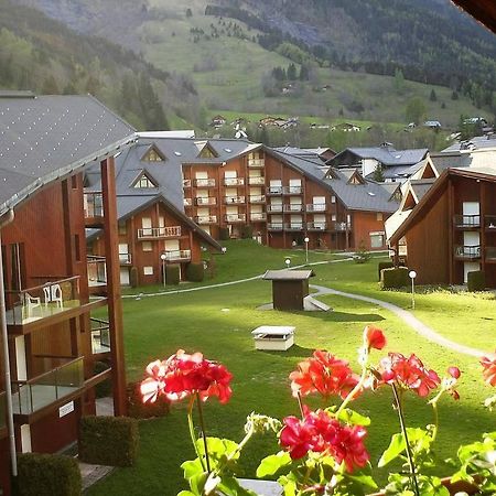 Un Havre De Paix Aux Pieds Des Chemins De Montagne Apartment Ле Контамин-Монжоа Екстериор снимка